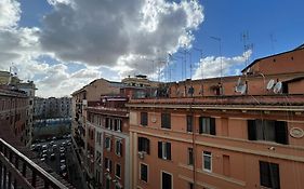 Luciano San Giovanni Guest House